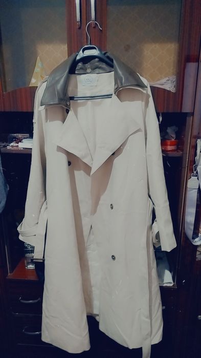 Янги плащ сотидади!