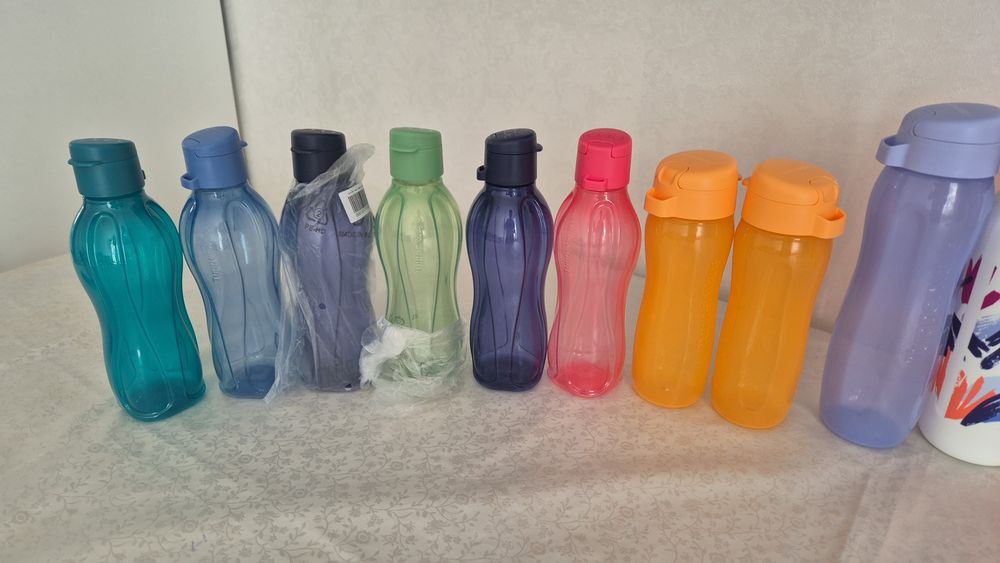 Бутылки тапервар для школы