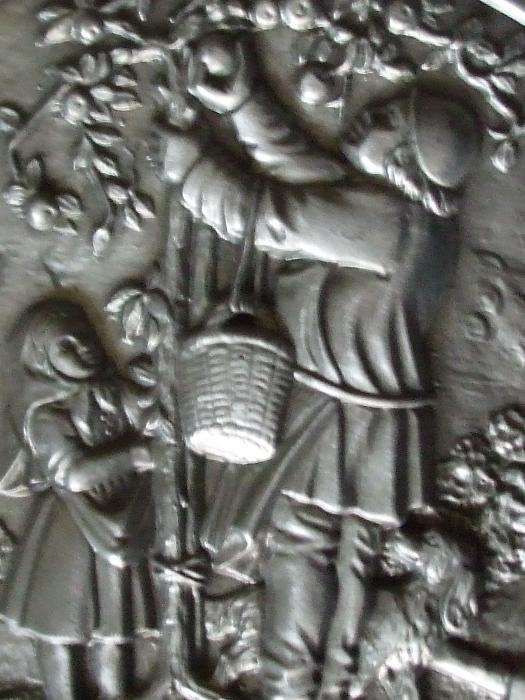 Platou vechi ornamental din germania metal argintiu