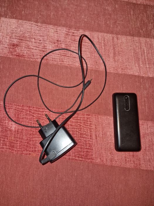 Telefon Nokia cu butoane