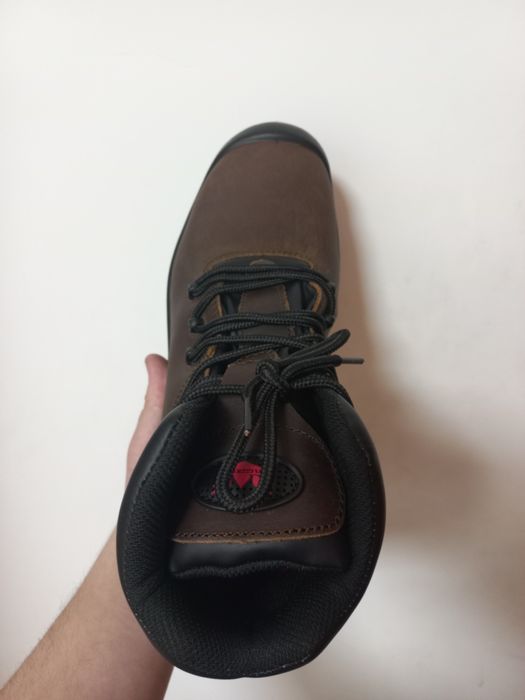 Продам обувь рабочие