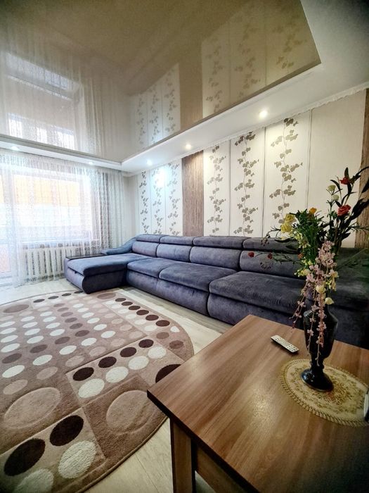 Продам 2 ком  В Центр города