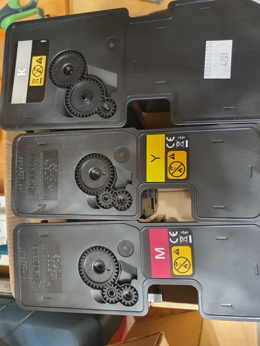 Продаю картриджи Kyocera.