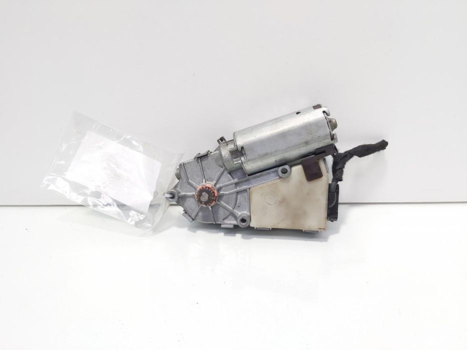 Motoras deschidere trapa, cod 4B0959591K, Audi A4 (8E2, B6)