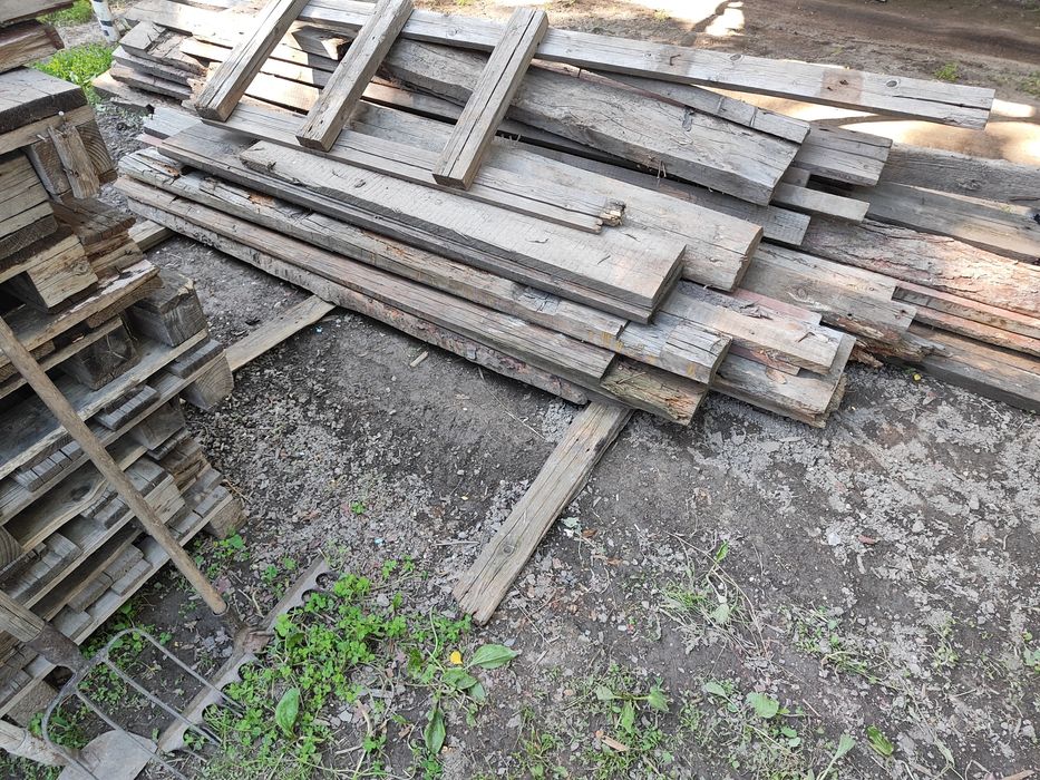 Брус, балки, дрова, доски, пиломатериалы.