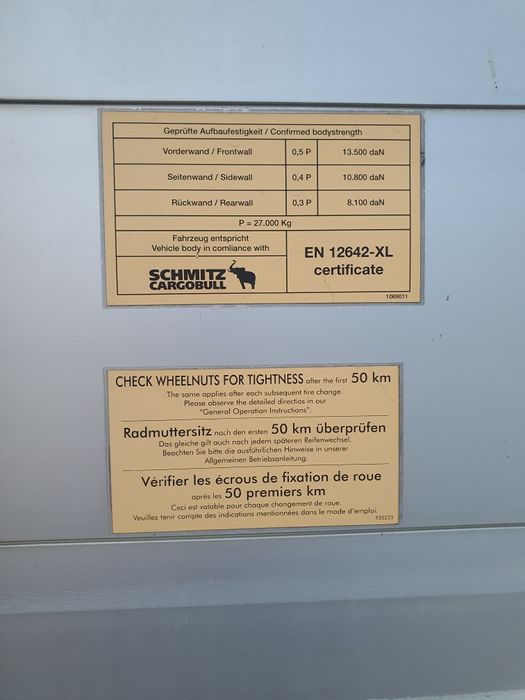 Vand semiremorca, Schimtz