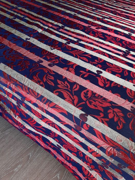 Покрывало почти новое двустороннее