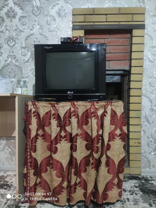 Televizor LG tunel va stol bn