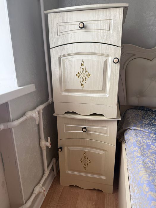 Тумба для спальни