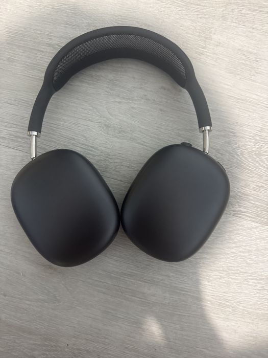 Слушалки Apple Pro Max
