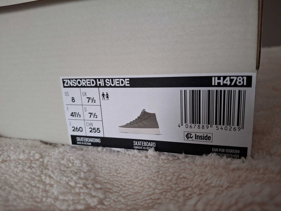 Нови Adidas ZNSORED HI Suade - 41⅓