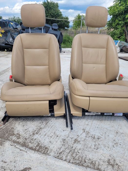 Салон за Mercedes W221