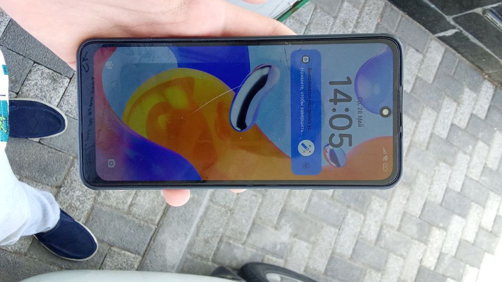 Redmi note 11 pro ABMEN IPHONE 8PLUS VA X