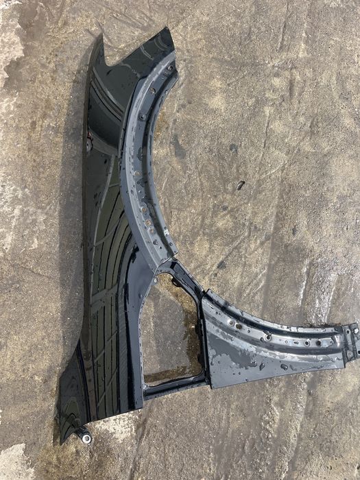 2 броя десен калник Audi E-Tron