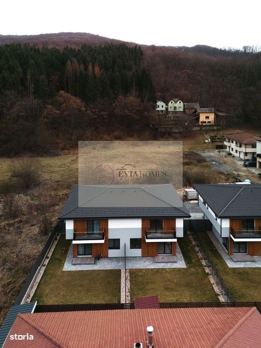 Duplex 4 camere/120 mp utili/ 180 mp curte/ Florești/Comision 0%