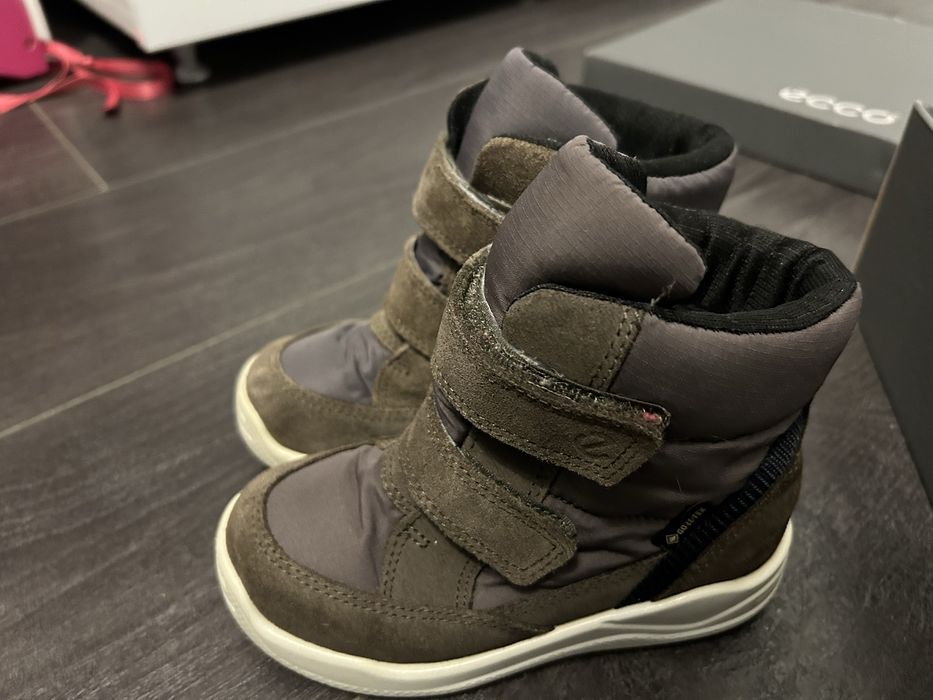 Ghete Ecco impermeabile marimea 26 sau 16 cm