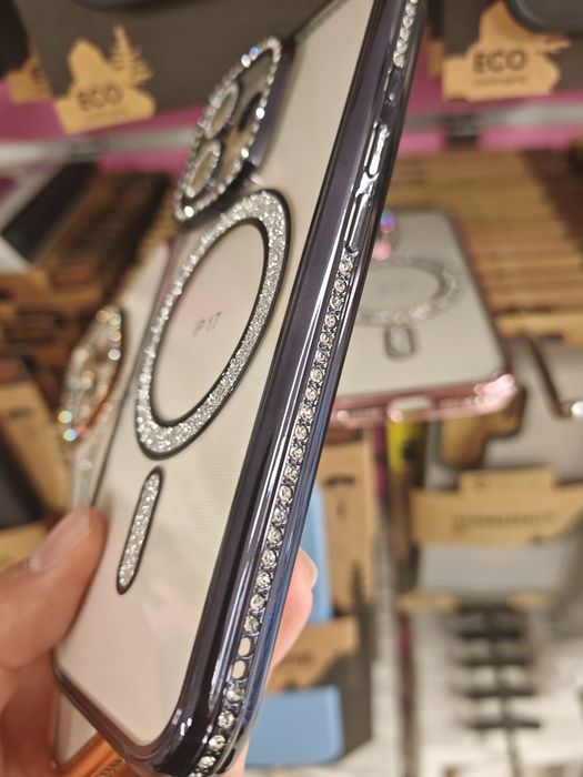 Iphone 17 Magsafe блестящ гръб