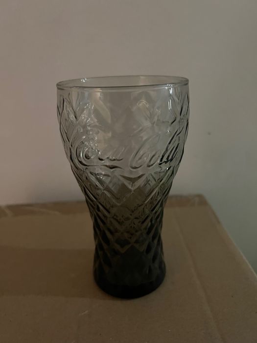 Чисто нови чаши Coca-Cola