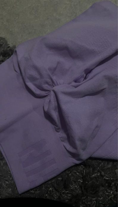 Оформящ безшевен клин