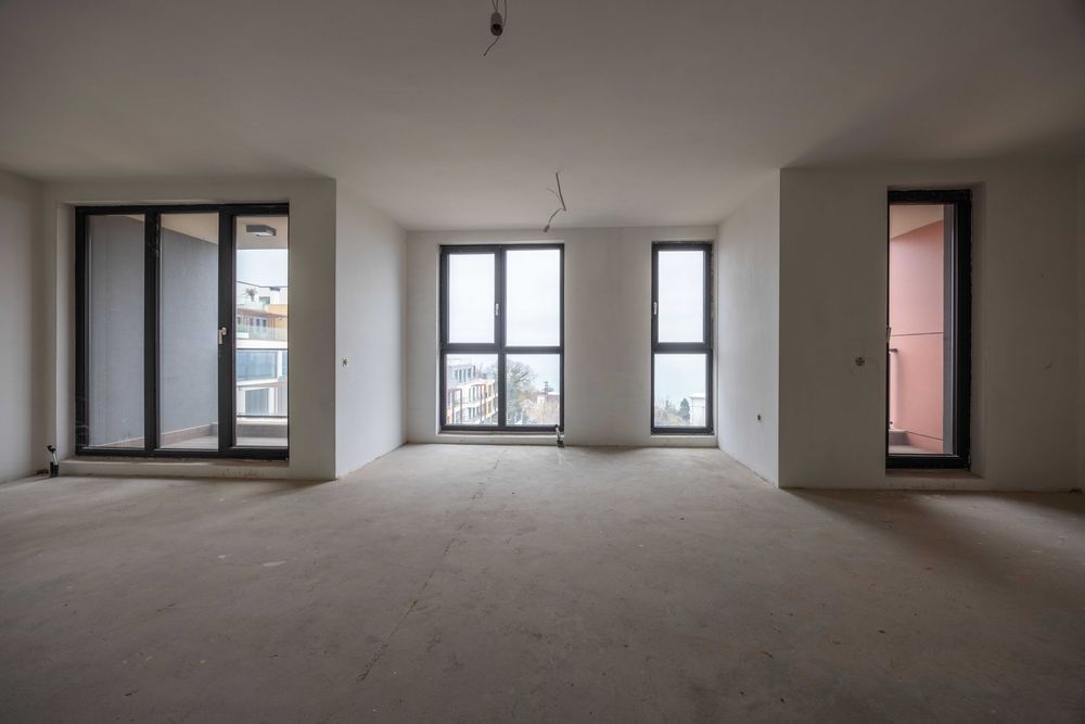 3 стаен/морска панорама/от СОБСТВЕНИК/42кв.м всекидневна/24кв.м основна спалня