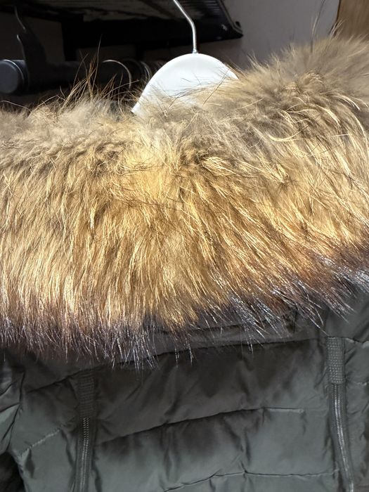 Продам зимнюю куртку