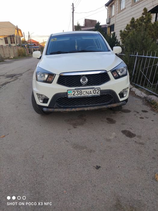 SsangYong пикап 2013года