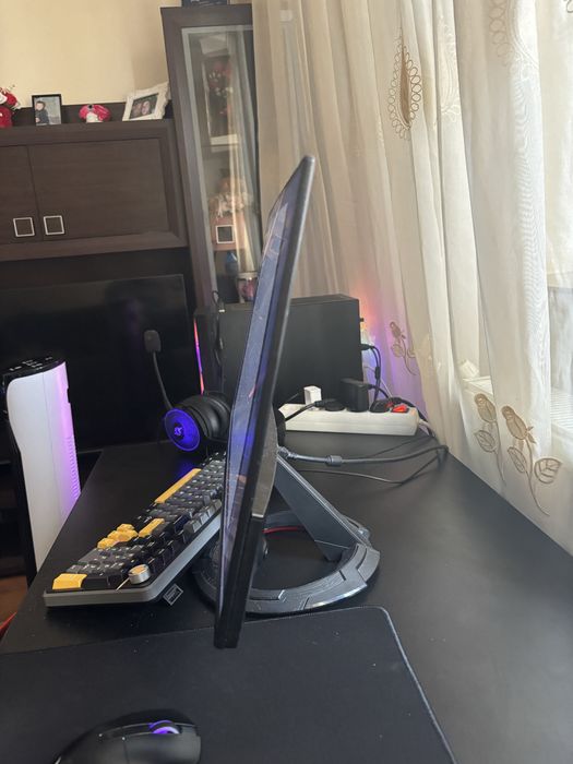 Vand monitor ASUS gaming 165hz