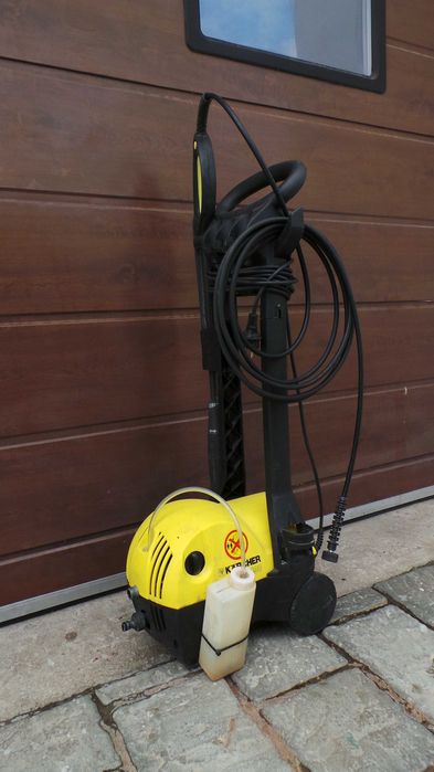 Aparat de spalat cu presiune KARCHER