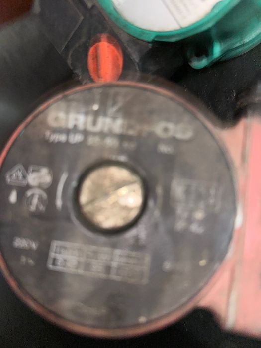 Циркулационна помпа за парно Грундфос