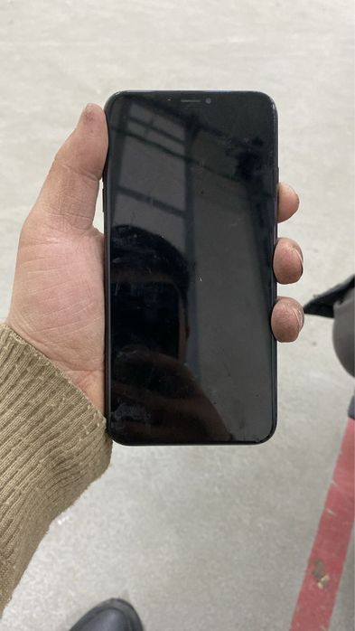 Продам xs maxx 64гб