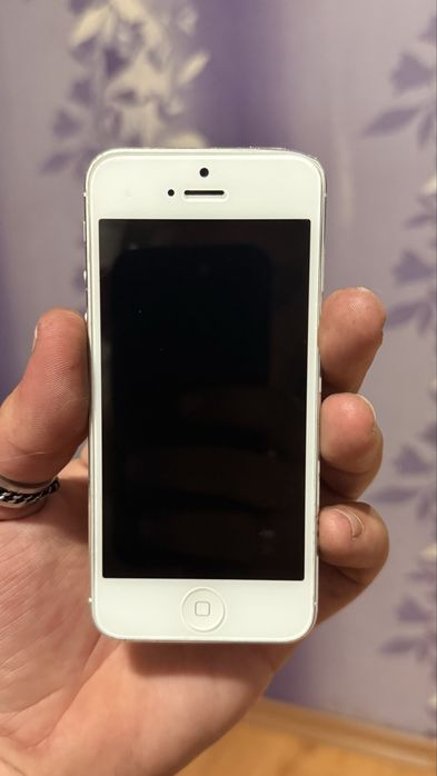 iphone 5 32gb 2бр