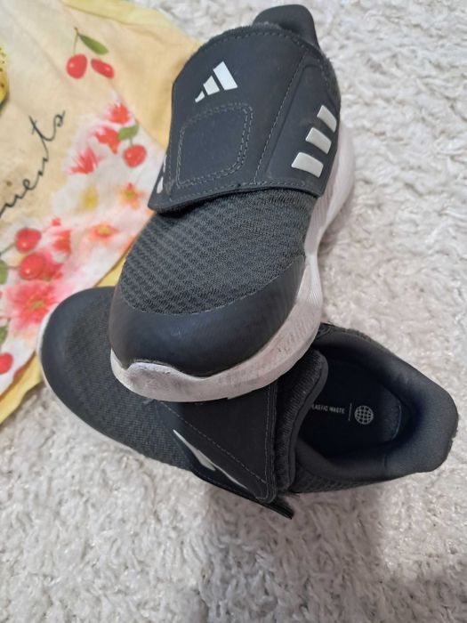 Летен Лот от дрехи за момиче 110 размер подарък маратонки