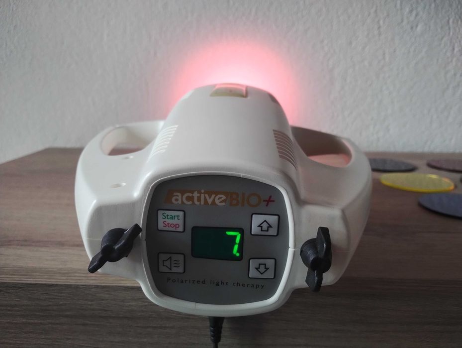 ActiveBio+ Polarized light therapy светлинна терапия