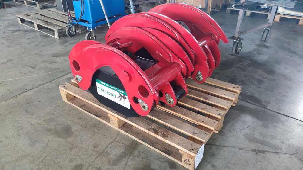 Челюстен грайфер за биомаса ГЧ-024Е