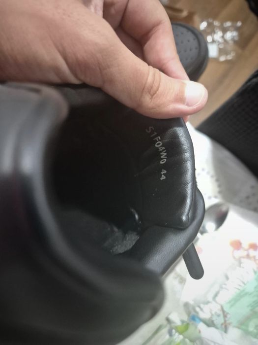 Valentino Garavani sneakers- marimea 45