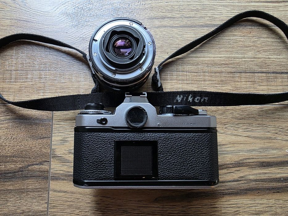 Nikon FE 55mm 3.5 macro