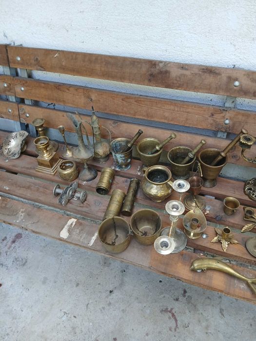 Бронзови изделия