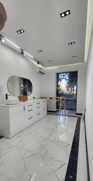 Продаётся Магазин / Офис / Салон 60м2 Чилонзор-2 квартал