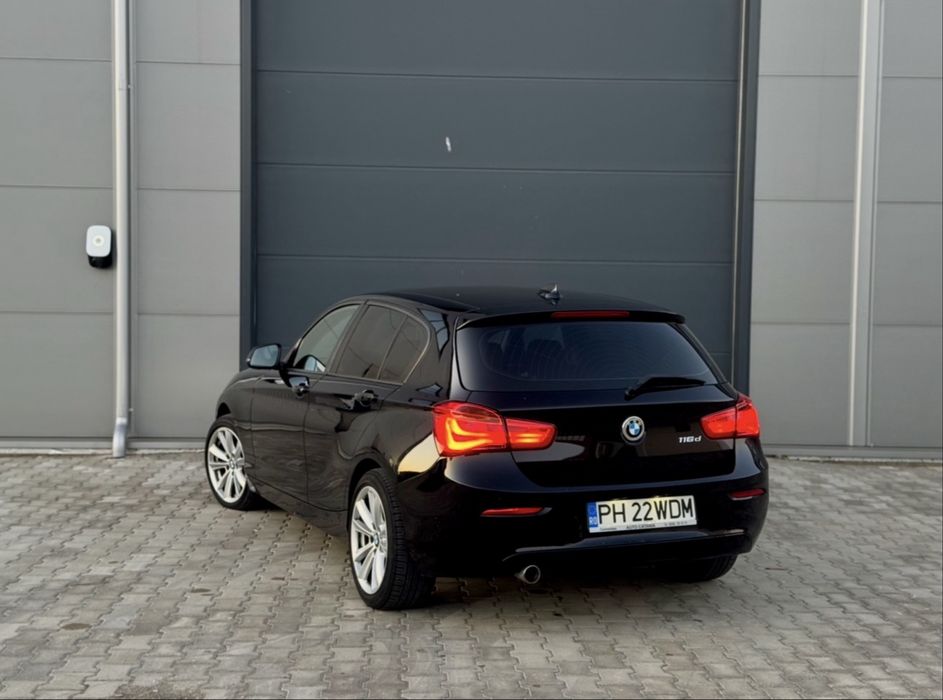 BMW Seria 1 F20 Facelift 116d Automat