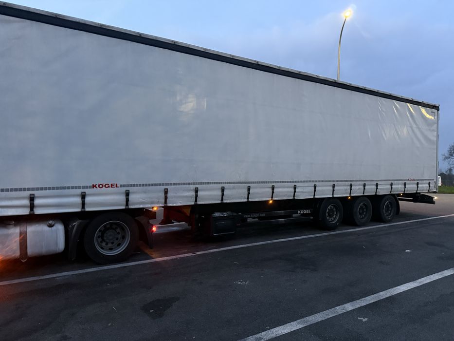 Semiremorca Kogel , mega coil mulde , axa liftanta , tavan liftabil