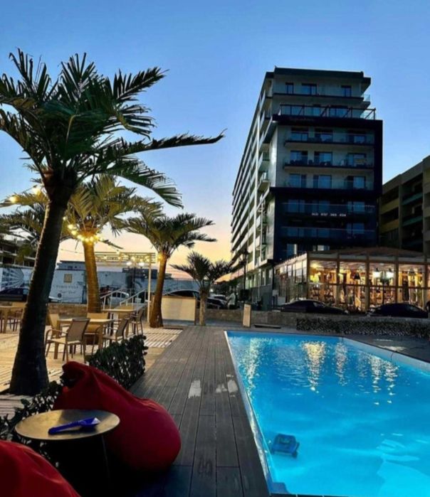Vedere La Mare  Intrare din Promenada  Mamaia  Nord   Rate  3 ani la Dezvoltator