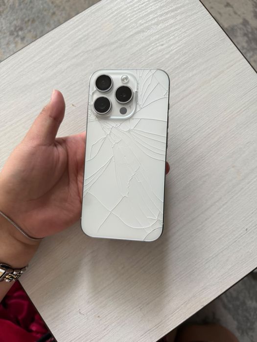 Iphone 15pro 256gb