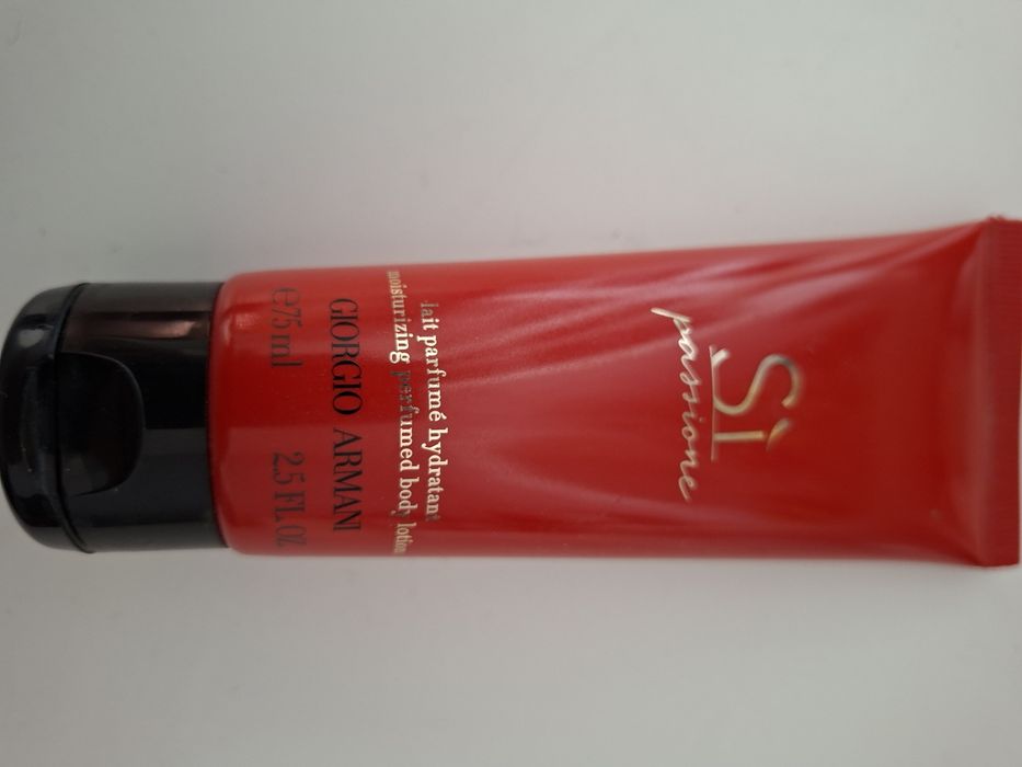 Armani-Si-body lotion