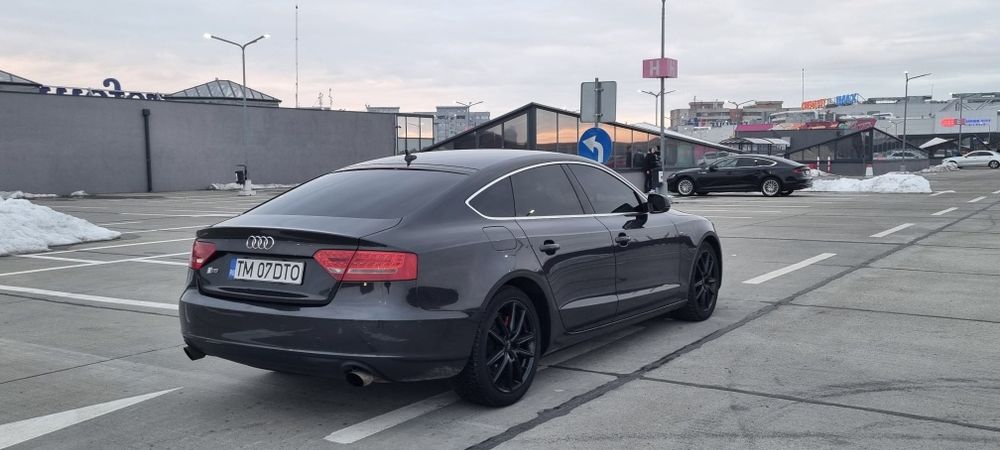 Vând sau schimb Audi A5 an 2011 Euro 5