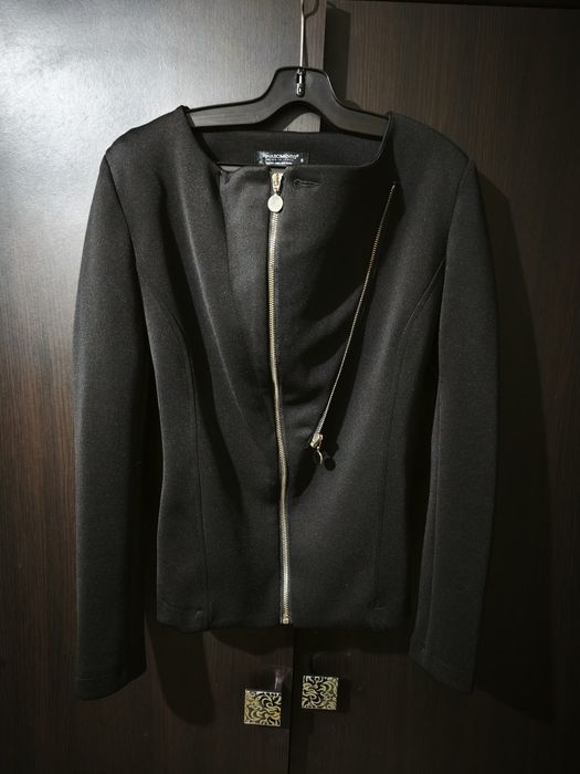 Дамско яке Rinascimento