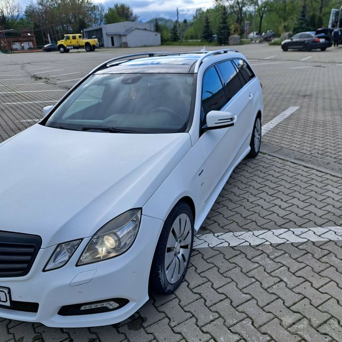 Vând Mercedes W212
