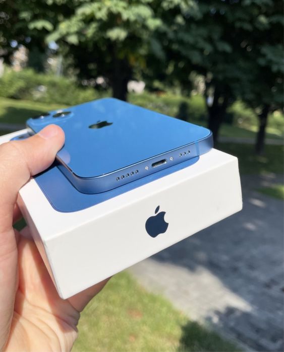 Айфон 13 128гб синии цвете