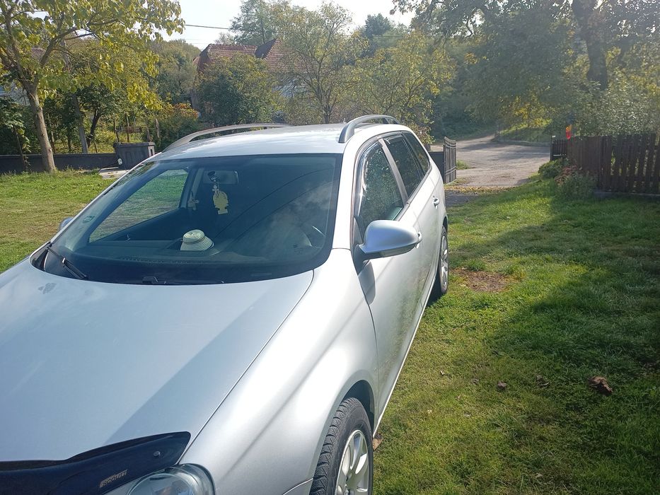 Vând golf 5  stare f bună