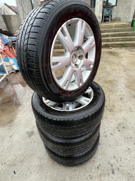 Vând set jante VW Touareg 7L R18