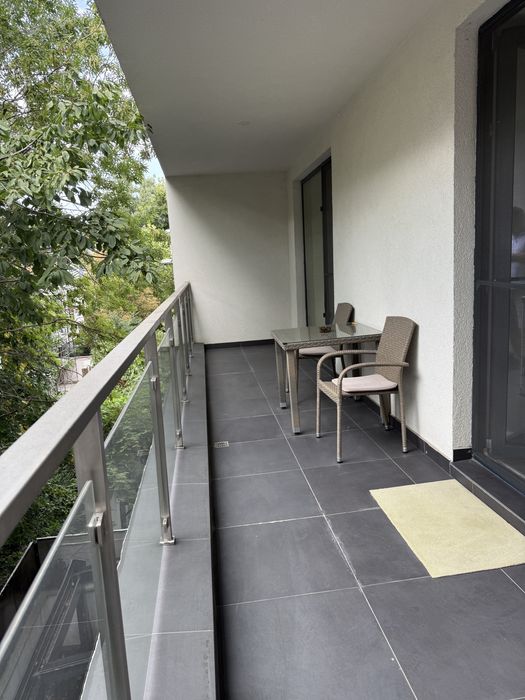 Apartament 3 camere et 2. 105mp
